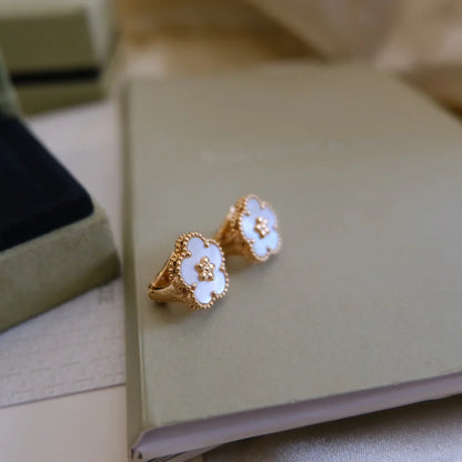 [Lume Jewelry]LUCKY WHITE MOP EARRINGS