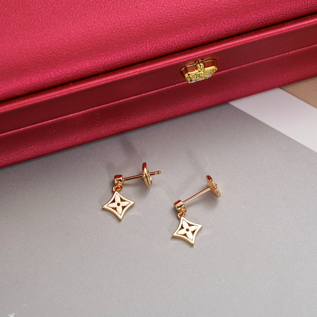 ¡®Lume Jewelry¡¯STAR EARRINGS GOLD