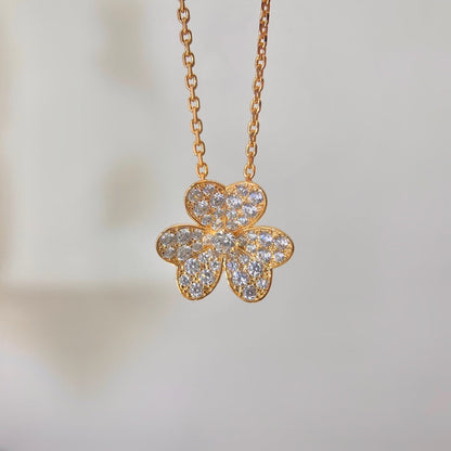 Lume Jewelry フラワーダイヤモンドネックレス