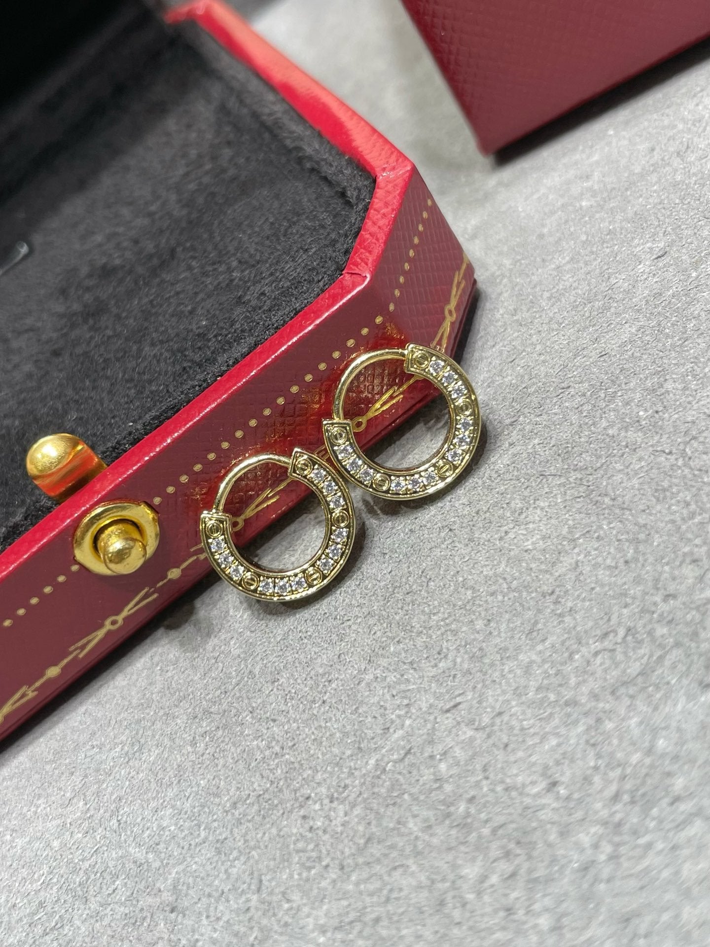 Lume Jewelry 「LOVE DIAMOND EARRINGS」