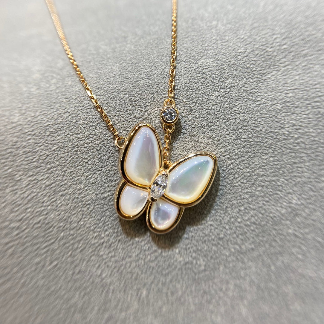 Lume JewelryバタフライMOPダイヤモンドネックレス