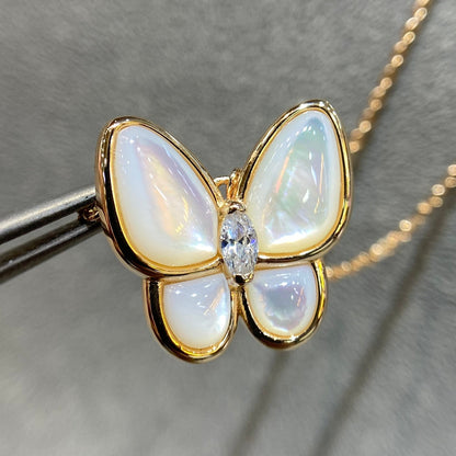 Lume JewelryバタフライMOPダイヤモンドネックレス