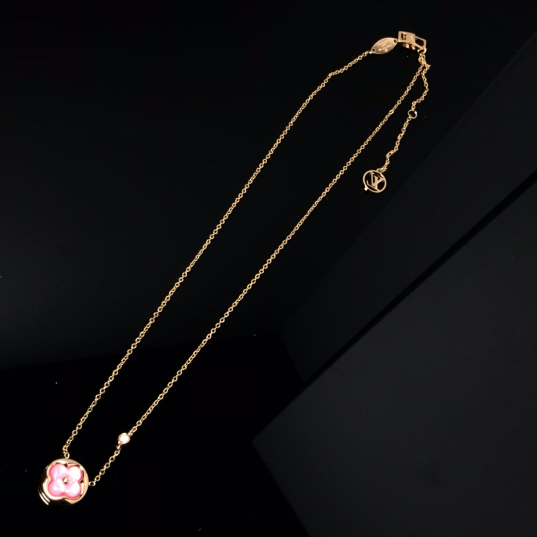 Lume Jewelry 「カラーブロッサム ピンクMOP サンゴールドネックレス」