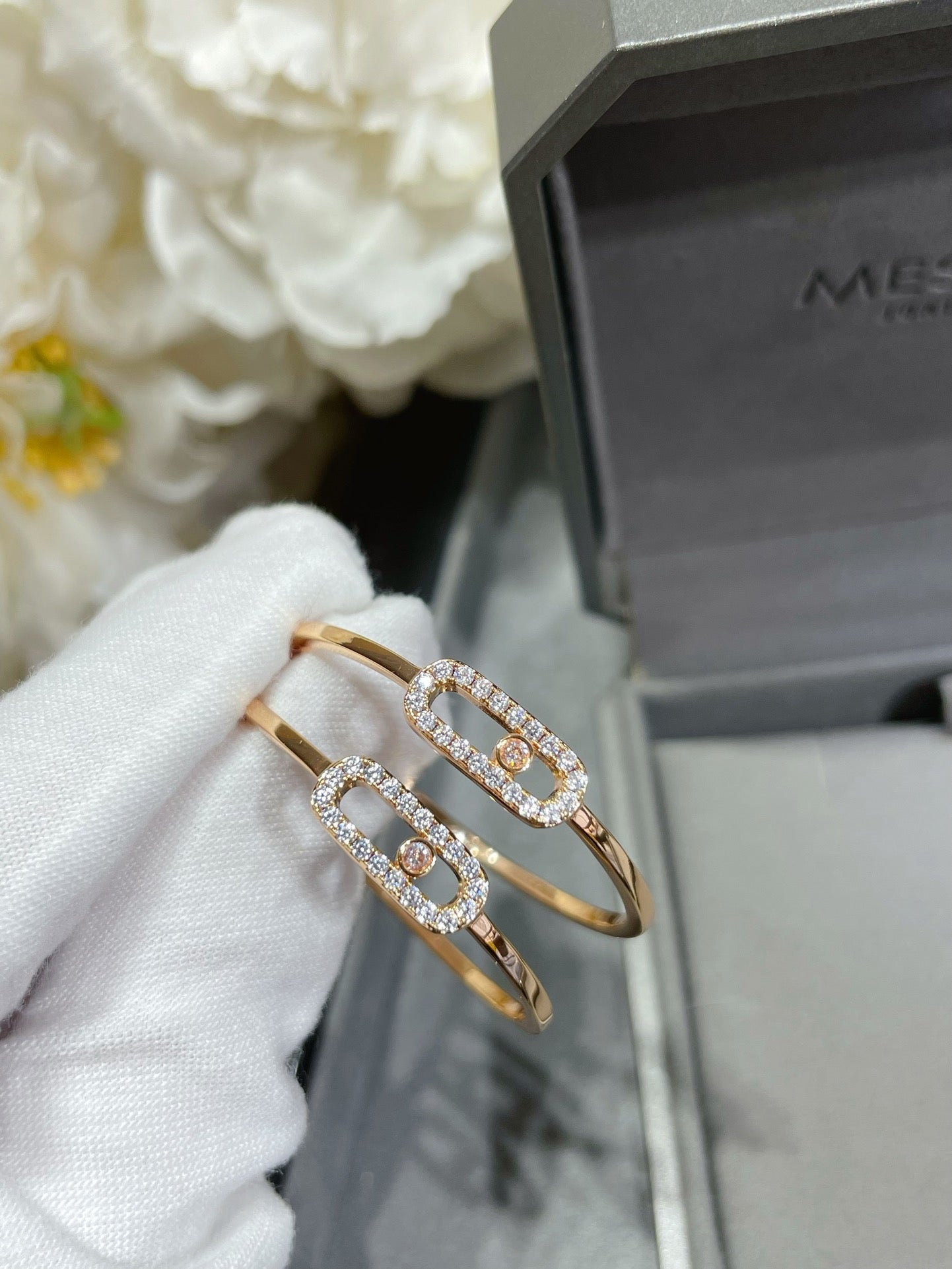 [Lume Jewelry]Move Sliding‑Diamond Hoop Earrings