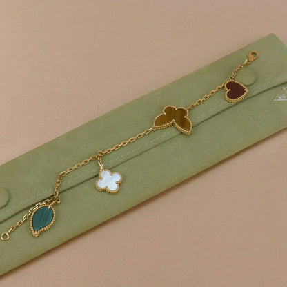 Lume Jewelry ラッキー スプリング 5モチーフ ゴールド ブレスレット
