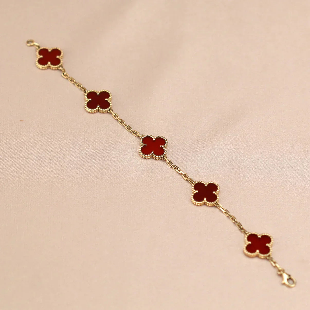 [Lume Jewelry]New  CLOVER 5 MOTIF RED CORNELIAN BRACELET COLLECTION