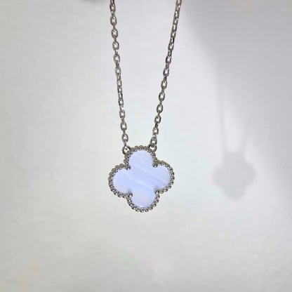 Lume Jewelry クローバー 15MM ブルーカルセドニー ネックレス シルバー
