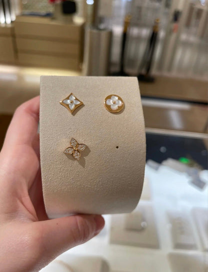 ¡®Lume Jewelry¡¯STAR BLOSSOM STUD EARRINGS PINK GOLD DIAMONDS
