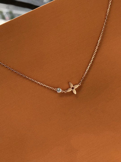 Lume Jewelry『BLOSSOM PENDANT PINK GOLD AND DIAMOND』