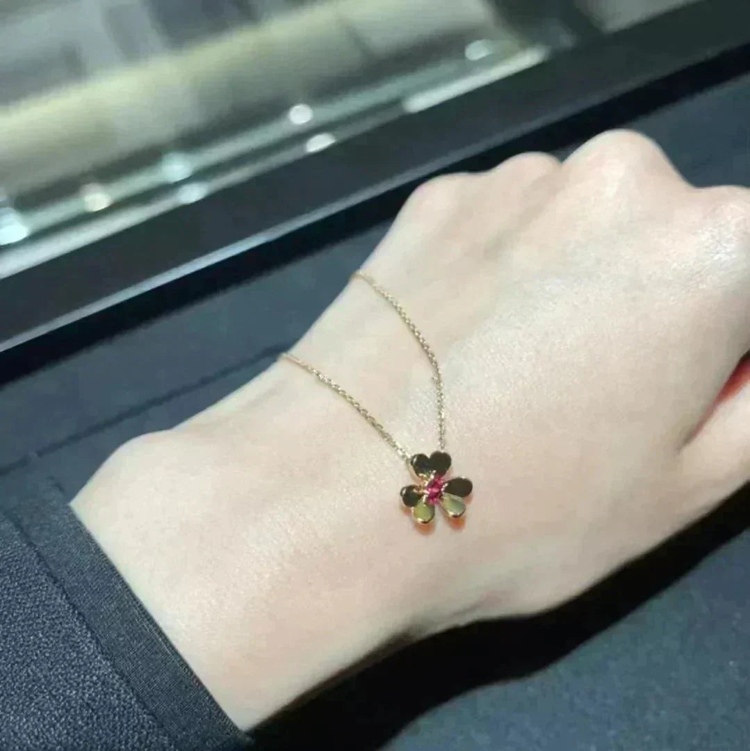 Lume Jewelry フリヴォル ゴールド フラワーネックレス