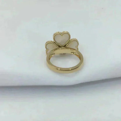 ¡®Lume Jewelry¡¯SWEET CLOVER WHITE MOP RING