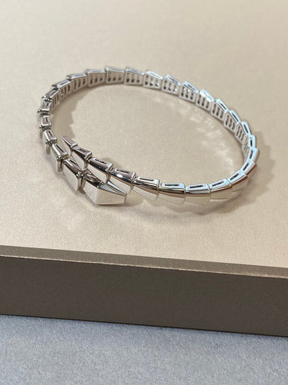 [✨Lume Jewelry✨] Viper Silver No‑Diamond Snake Bracelet