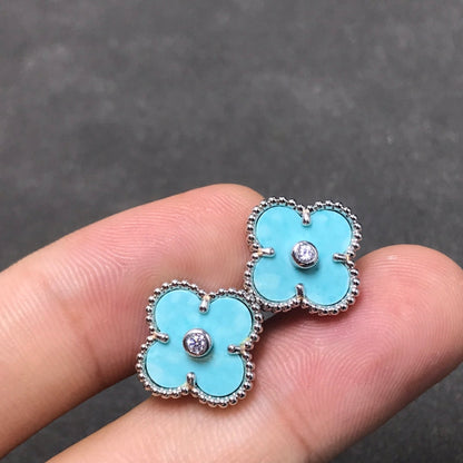 「Lume Jewelry」クローバー1ダイヤモンドブルースカイシルバーピアス